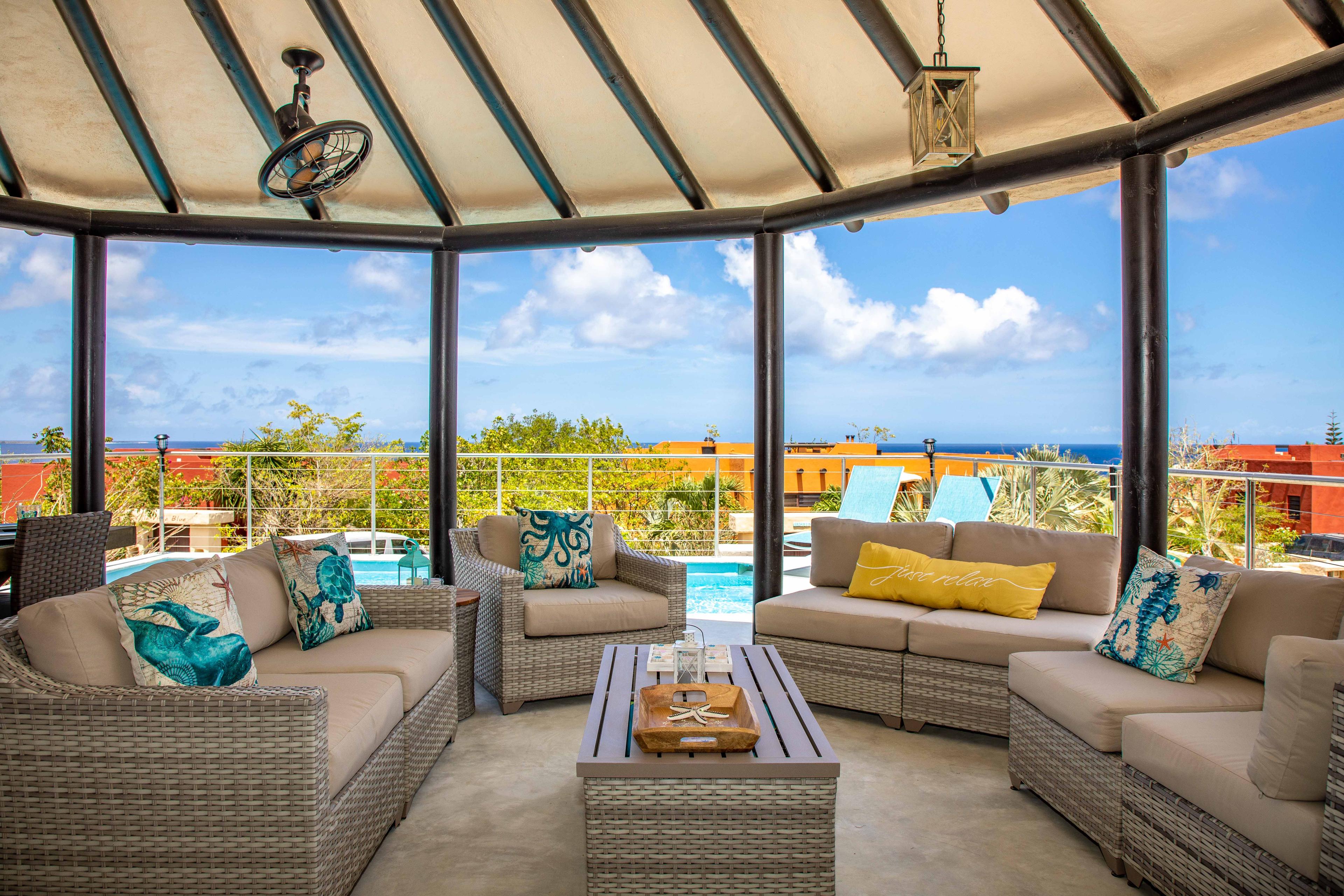 El Pueblo seaview